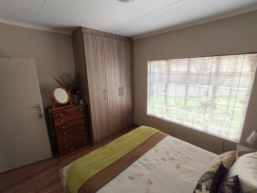 3 Bedroom Property for Sale in Waterkloof East North West